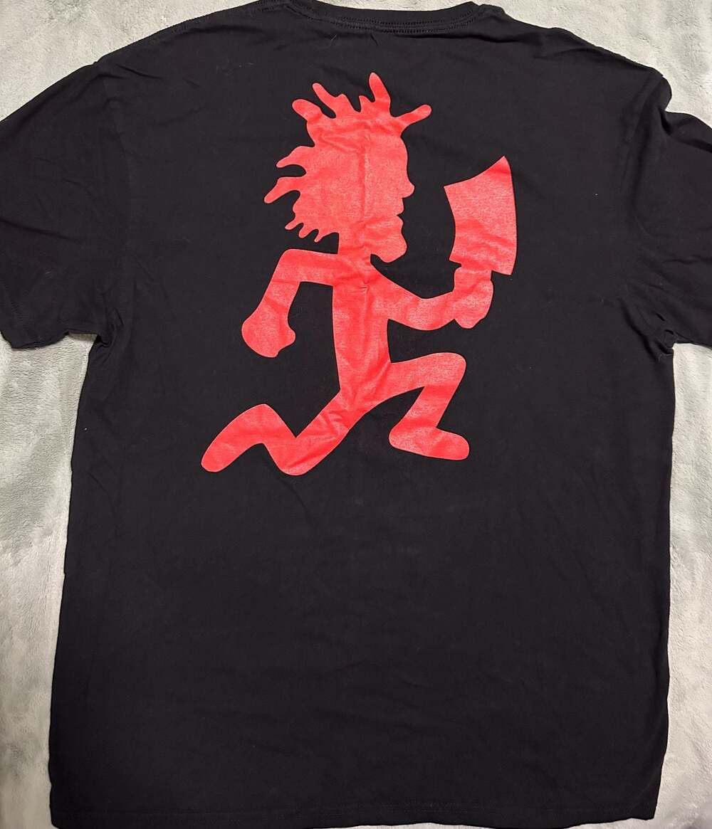 Insane Clown Posse Carnival of Carnage T-Shirt with Hatchetman Graphic, Large